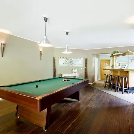 Westerwald Ferien - 21 Personen - Kino, Bar, Sauna Und Whirlpool Schutzbach