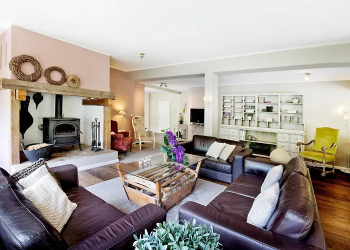 בית נופש Westerwald Ferien - 21 Personen - Kino, Bar, Sauna Und Whirlpool *