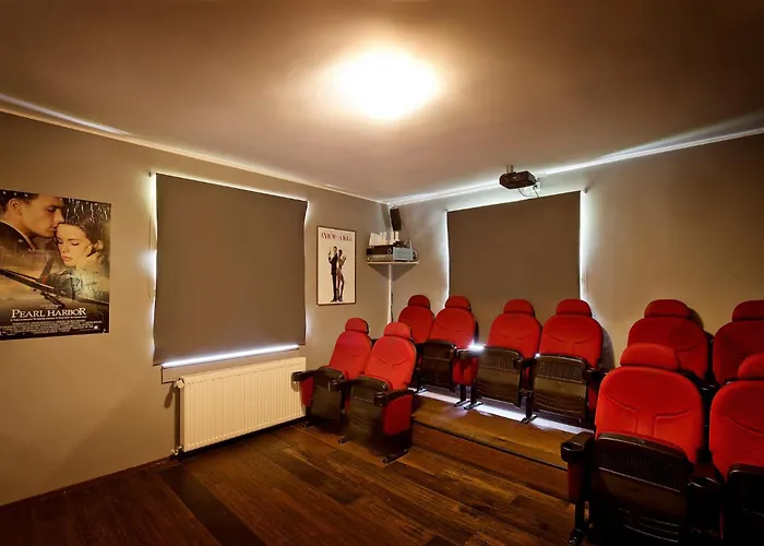 Westerwald Ferien - 21 Personen - Kino, Bar, Sauna Und Whirlpool